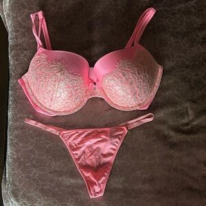 Victoria’s Secret raw and Penny set
